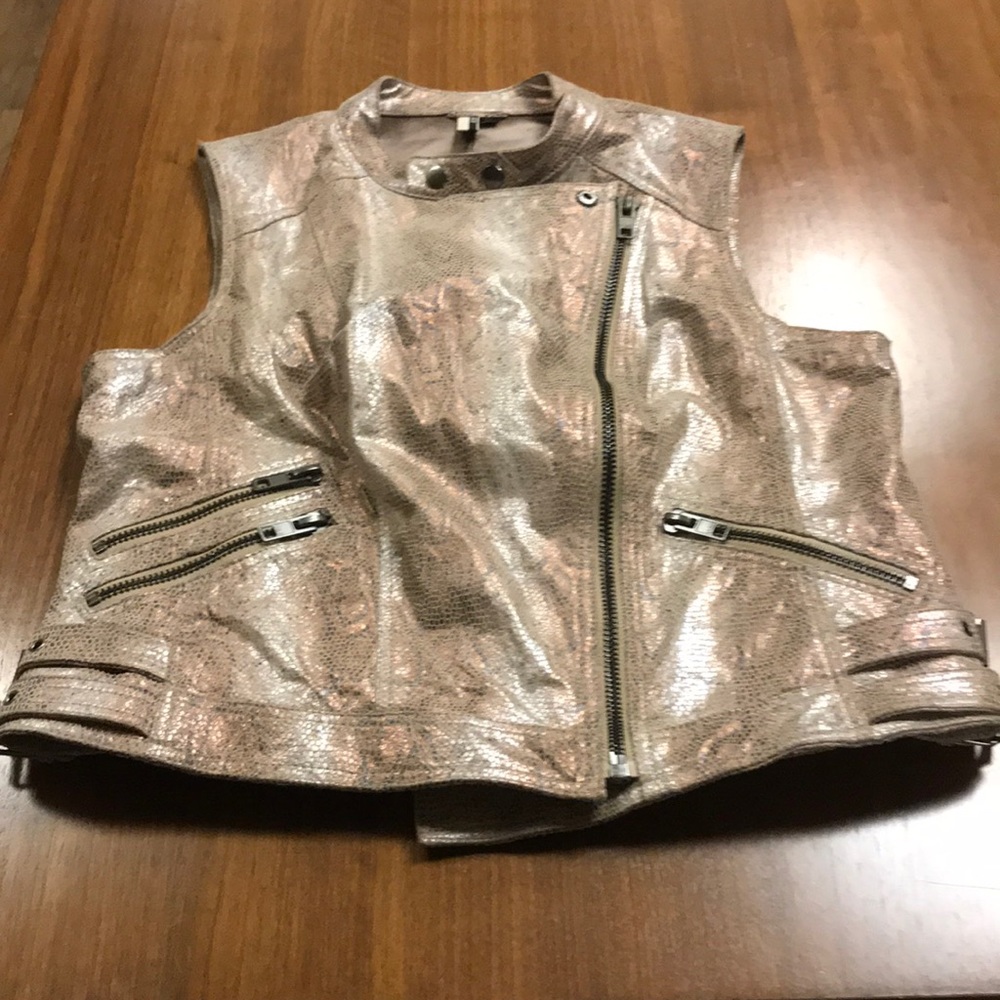 Top shop vest